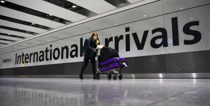UK  Government says working to make traffic light scheme cheaper,  airlines says- Traffic light scheme travel only for the Rich !